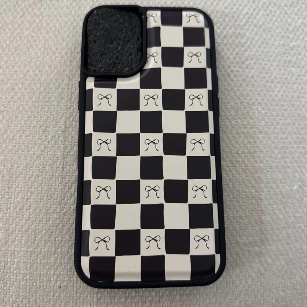 Walli iPhone 16 Plus Case